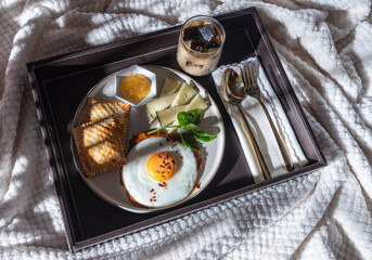 breakfast fried eggs with chess