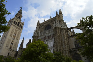 Fachada da catedral de Sevilha na Espanha