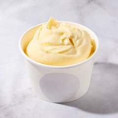 Glace-libanaise à la vanille