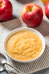 Organic Healthy Raw Apple Sauce