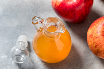 Organic Raw Apple Cider Vinegar