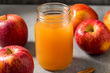 Cold Refreshing Apple Cider