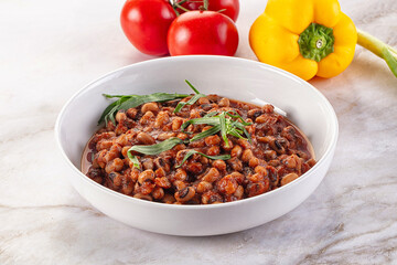 Black eye beans wutg tomato sauce