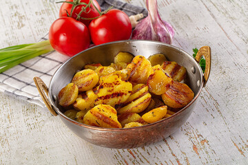 Grilled small baby young potato