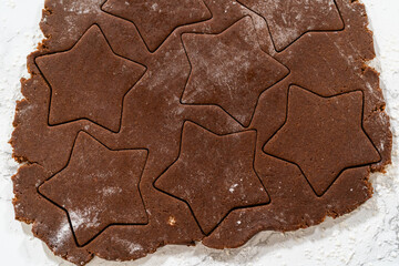 Step-by-Step Chocolate Gingerbread Cookies with Star-Shaped Cutouts