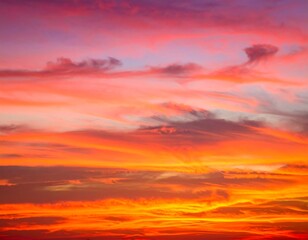 Obraz premium Colorful sunset sky with clouds