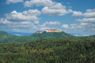 Panorama mit Blick auf die Westseite der Wartburg bei Eisenach