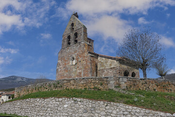 Fototapeta premium Church of San Cornelio y San Cipriano in San Cebrian de Muda, Palencia