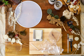 Step-by-step DIY tutorial on making handmade autumn wall clock with natural materials – wood,...