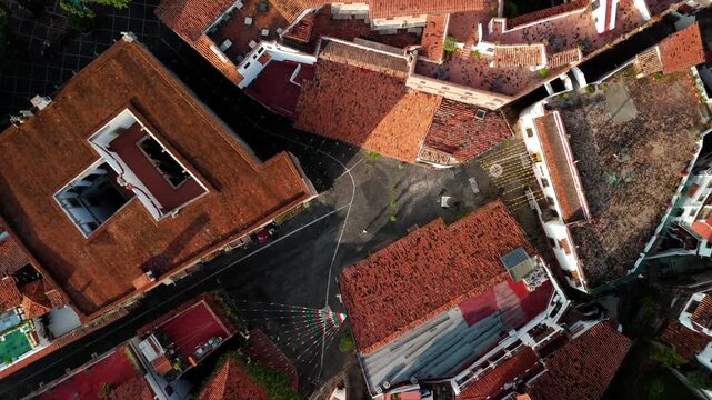 Vuelo de dron sobre Taxco, Guerrero. M&eacute;xico