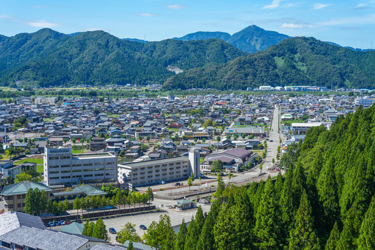 五重塔から見た福井勝山市の町並み