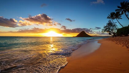 Fototapeta premium Beautiful Hawaiian Sunrise At Lanikai Beach