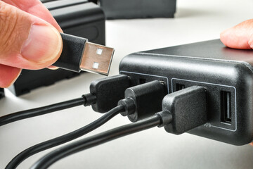 モバイル機器の充電イメージ