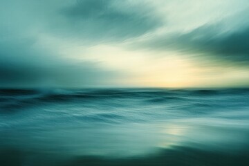 Obraz premium calm ocean waves under a cloudy sky with soft sunlight creating a serene and peaceful atmosphere