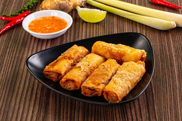 Vietnamese deep fried spring roll