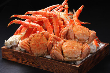 三大蟹の盛り合わせ（たらば蟹・ずわい蟹・毛蟹）