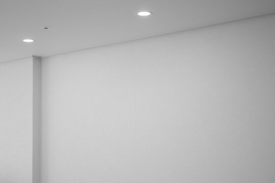 White walls and halogen lighting.