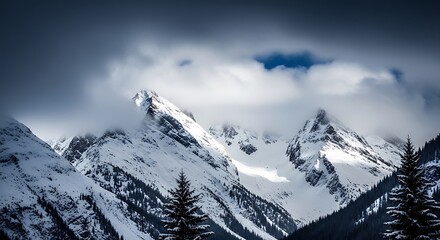 Obraz premium Snowy mountain peaks