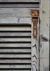 Foto scattata ad una vecchia finestra nel centro storico di Tassarolo (AL).