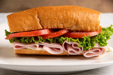 ham sub  with tomatoes and lettuce