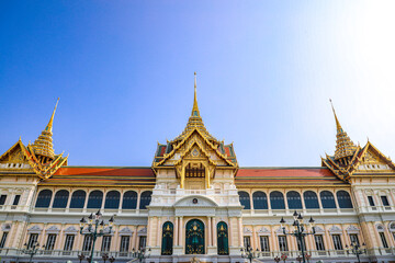 Fototapeta premium The Grand Palace was built same time as Bangkok. royal residences include Dusit Maha Prasat Throne Hall, Aphorn Phimok Prasat Throne Hall, Phiman Rattaya Throne Hall, Chakri Maha Prasat Throne Hall.