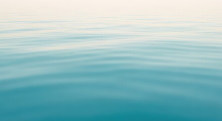 Naklejka premium Abstract view of ocean with soft waves, water reflection and sky