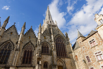 Fototapeta premium Grande église Notre-Dame de Vitré en Ille-et-Vilaine - Bretagne - France