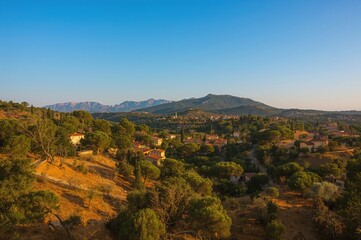 Obraz premium Bird's-eye perspective of a Mediterranean island's main landmass