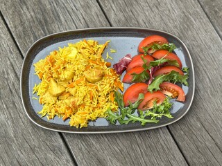 pasta with tomato sauce