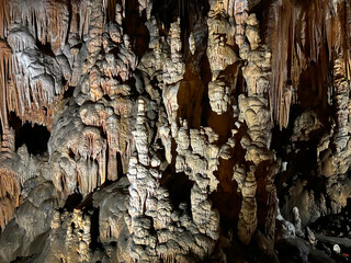 The Divača Cave, Slovenia - Die Höhle von Divaca, Slowenien - Divaška jama, Slovenija - La grotta Divača, Slovenia