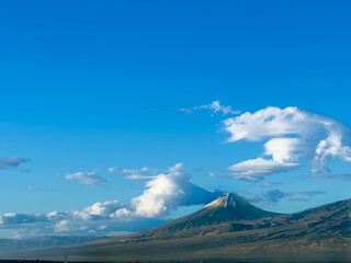 Mount Ararat during the day, view of the mountains with the city in the background, beautiful view of Yerevan. High quality