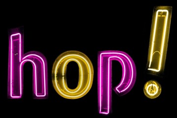 hop! néons jaunes et roses
