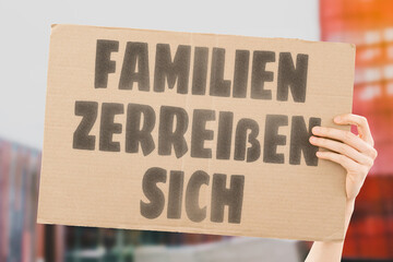 “Familien Zerreißen Sich”. FAMILY. STRESS. STRUGGLE. BALANCE. SOCIETY. PRESSURE.