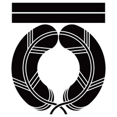 家紋です。二つ引きに抱き鷹の羽といいます。