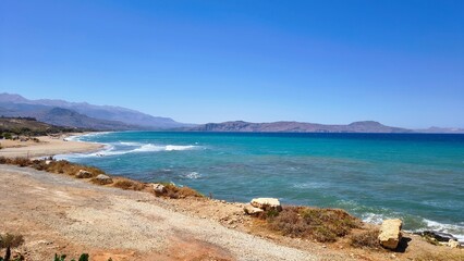 The coast of Crete on the way to the airport © Piotr