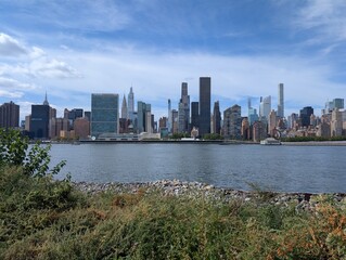 Obraz premium Overview of Midtown Manhattan from Long Island City in late summer, New York, NY - September 2025