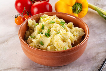 Mashed potato with green onion