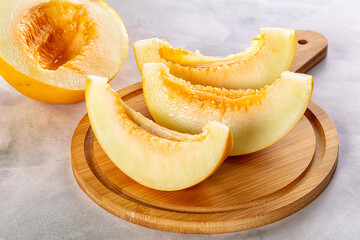 Ripe sweet juicy melon with slices