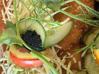 fresh vegetables on a plate