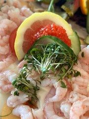 shrimp salad with lemon and lime