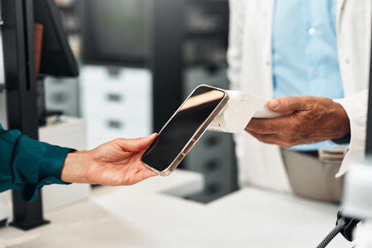 Paying for medication using smartphone contactless payment