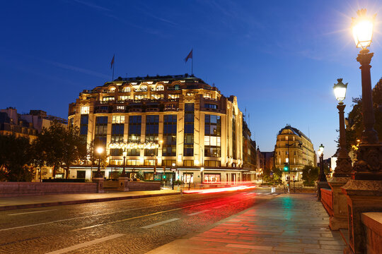 Paris, France-September 28 , 2025 : Samaritaine is a large department store located in the first district. Nestled between the river Seine and the Rue de Rivoli , it known for its Art Deco and Art