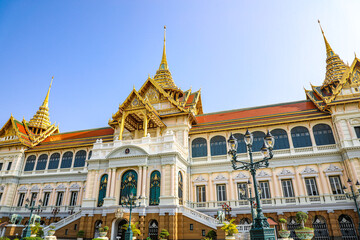 Fototapeta premium The Grand Palace was built same time as Bangkok. royal residences include Dusit Maha Prasat Throne Hall, Aphorn Phimok Prasat Throne Hall, Phiman Rattaya Throne Hall, Chakri Maha Prasat Throne Hall.