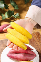 Fresh Yellow Sweet Potato Slices from Tianmu Mountain Linan - Small Heart-Shaped Organic Vegetables