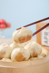 Shengzhou Xiao Long Bao Chinese Soup Dumplings with Chopsticks Fresh Steamed Breakfast Dim Sum