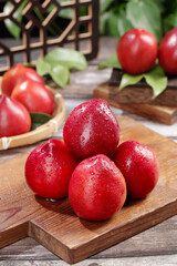 Fresh Red Nectarines on Wooden Board - Shanxi Province Summer Fruit with Water Droplets
