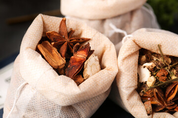 Asian Spice Collection in Cloth Bags - Star Anise Cinnamon Seasoning for Hot Pot and Sichuan Cuisine