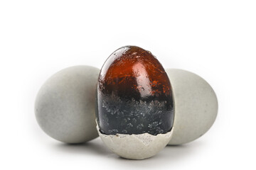 Traditional Gaoyou Salted Duck Eggs Chinese Preserved Food Delicacy with Dark Yolks