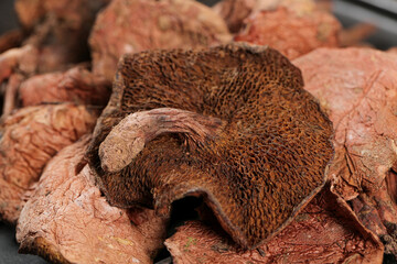 Yunnan Dried Porcini Mushrooms - Premium Chinese Culinary Ingredients for Hot Pot and Cooking