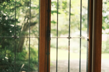 窓の外